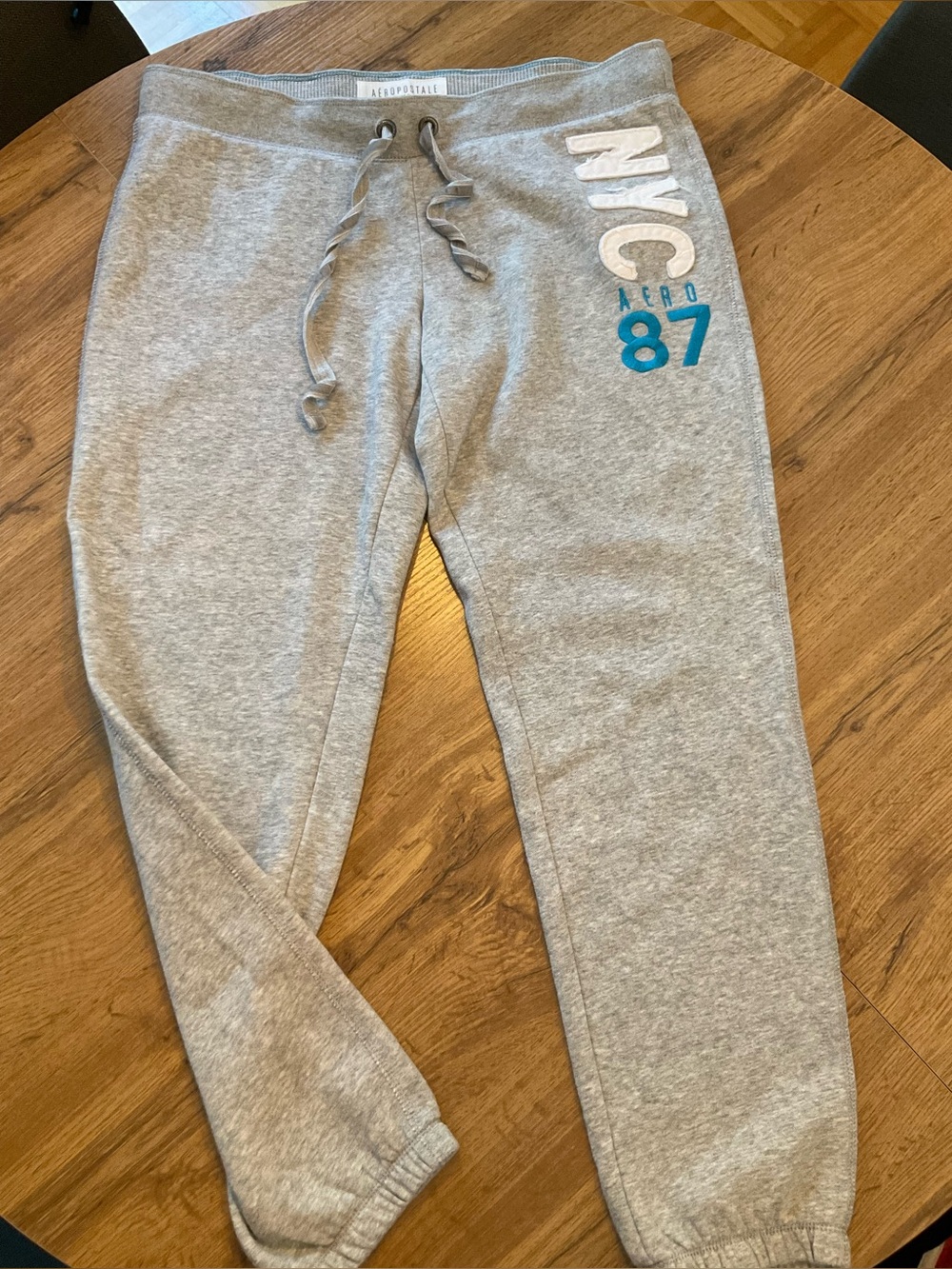 Aeropostale Sweat 3/4 2000s Capris